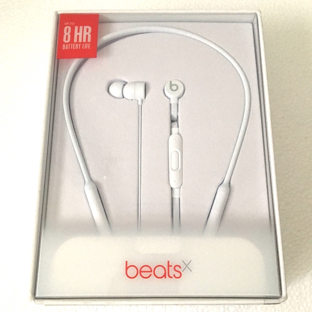 BeatsX Wireless White Earphones NEW, SEALED IN BOX